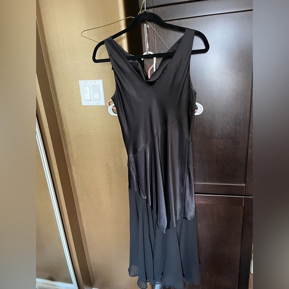 Dress with cover - Picture 2 of 4